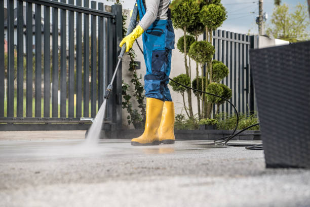 Post-Construction Pressure Washing in Redwood City, CA